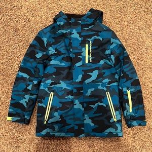 Under Armour Storm Proof winter jacket, Boys Youth Large